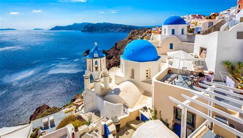 Santorini travel guide