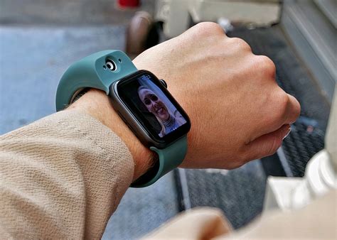 Wristcam Adds Two Sony Cameras to Your Apple Watch - The Flighter