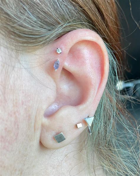 Exploring The Forward Helix Piercing: All You Need to Know