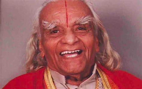 B.K.S. Iyengar | Biography & Teachings