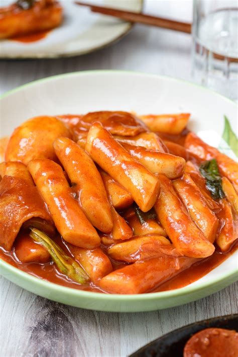 Tteokbokki (Spicy Stir-fried Rice Cakes) (2023)