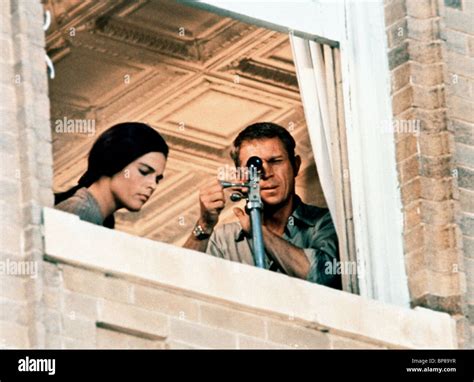 ALI MACGRAW & STEVE MCQUEEN THE GETAWAY (1972 Stock Photo, Royalty Free Image: 30916251 - Alamy