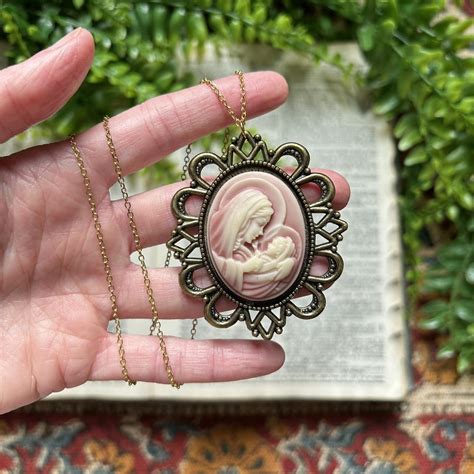 Vintage Victorian Cameo 🥀🕯️🍂 🌙 Absolutely stunning... - Depop