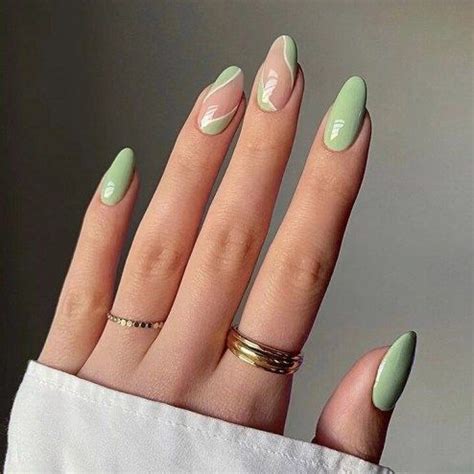 35+ Cool Mint Green Nails That Are Refreshing | Green nails, Mint green nails, Nail colors