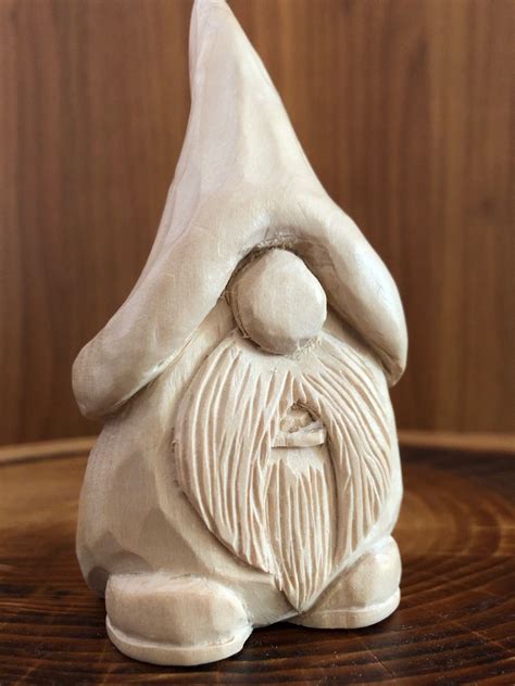 Basswood gnome Simple Wood Carving, Wood Carving Faces, Wood Carving Designs, Wood Carving ...