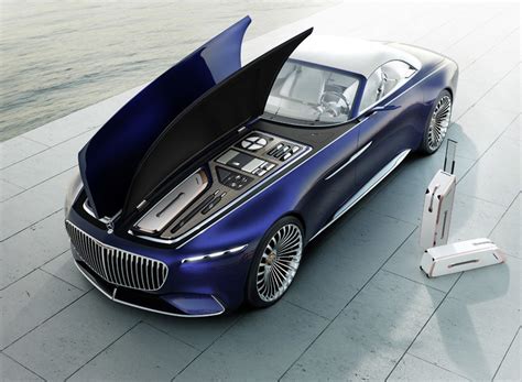 A Vision of Perfection: the Mercedes-Maybach 6 Cabriolet Concept