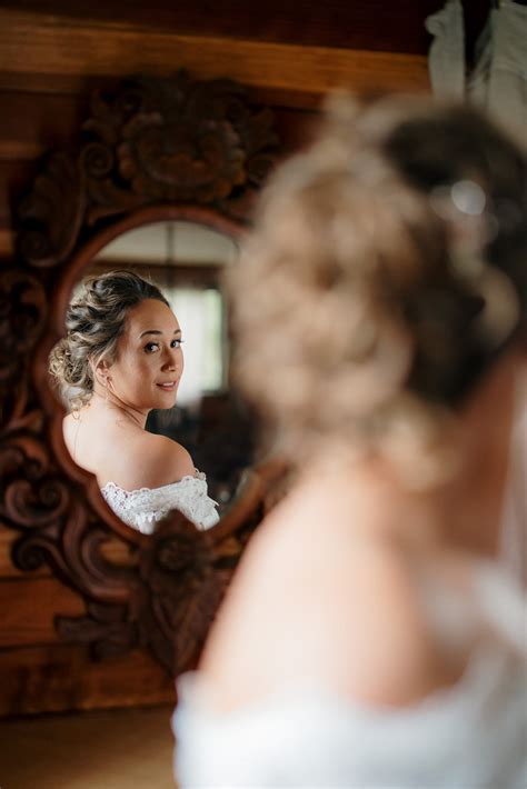 The Cutest, Coziest Wedding at Hobbiton — Dear White | Auckland Wedding ...