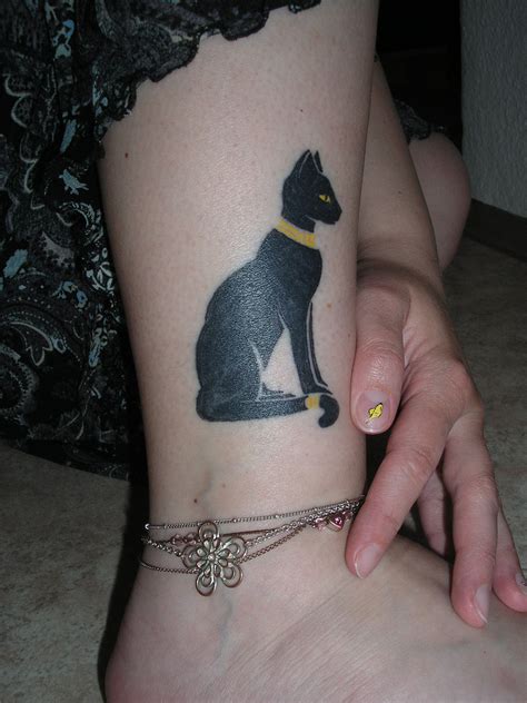 Cat Tattoo for Feet - SheClick.com