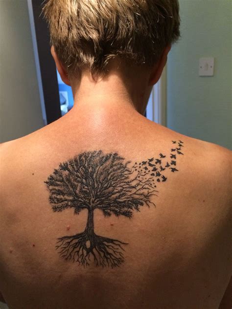 Oak tree and bird tattoo. | Oak tree tattoo, Tree tattoo men, Tree tattoo back