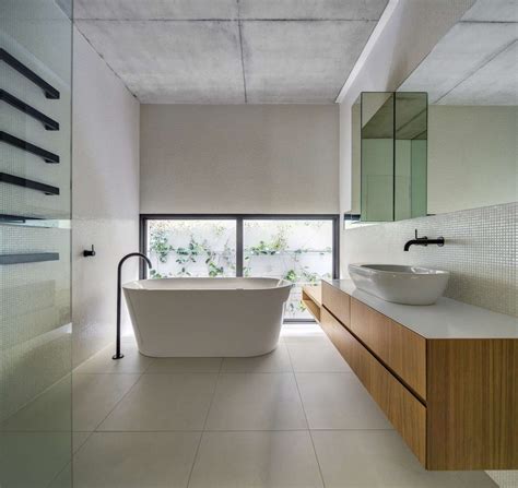 Minimalist Contemporary Bathroom Design | HomeDesignBoard