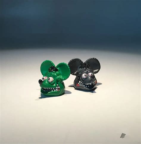 60pcs/lot 3cm Rat Fink Bobble Head mini collection figure toys Rat Fink head action figures 2 ...