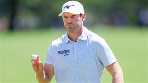 Veteran caddie Kip Henley regrets not reaching out to golfer Grayson Murray after his sad ...