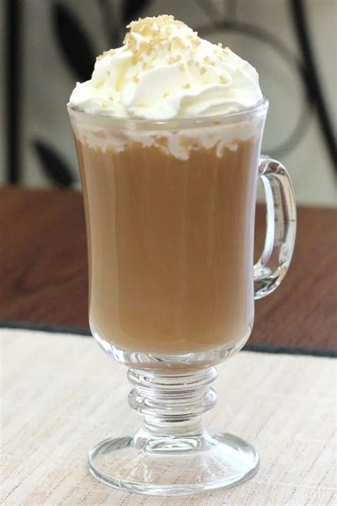 Classic Irish Coffee recipe | Mix That Drink