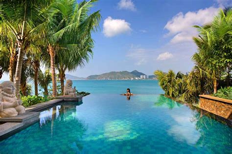 Sanya Beaches in Hainan Province of China, About Sanya, How to Reach ...