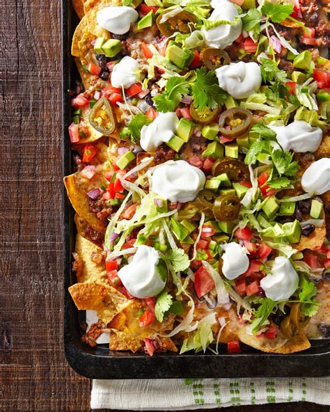 75 Tailgating Snacks and Appetizers to Satisfy Your Team