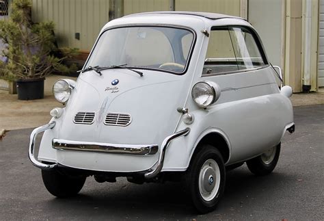 1959 BMW Isetta 300 for sale on BaT Auctions - closed on December 13, 2017 (Lot #7,309) | Bring ...