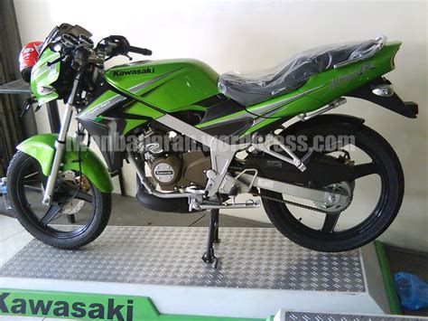 New 2010 Kawasaki Ninja 150 - Ninja R M L Series from Kawasaki Motorcycles | Motorcycles and ...