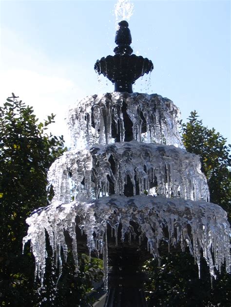 Frozen Fountain | Fountain, Fountains, Winter photos