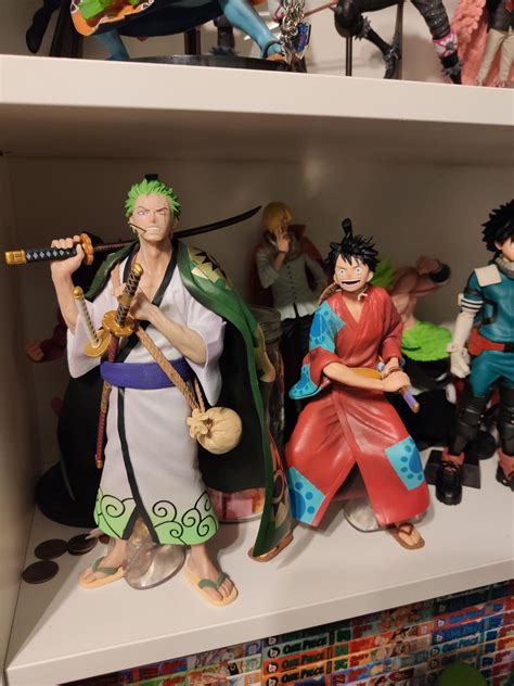 Wano outfit Luffy and Zoro figures : r/OnePiece