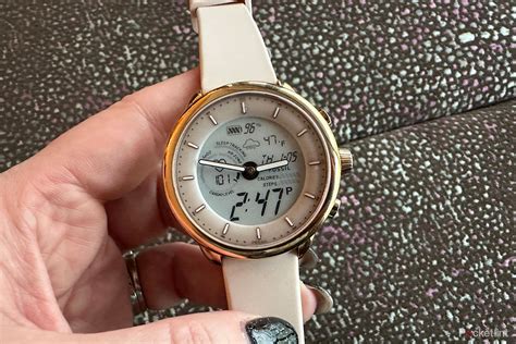 Fossil Gen 6 Hybrid Wellness Edition initial review