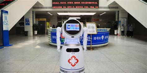 Video Friday: Robots Help Keep Medical Staff Safe at COVID-19 Hospital - IEEE Spectrum