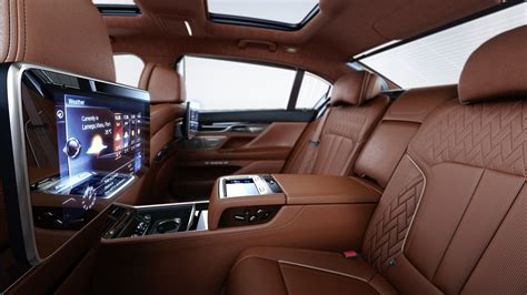 BMW 7 Series G12 Interiors | Behance