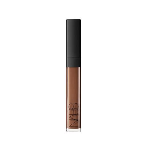 The 12 Best Under-Eye Concealers for Dark Circles and More | Who What Wear