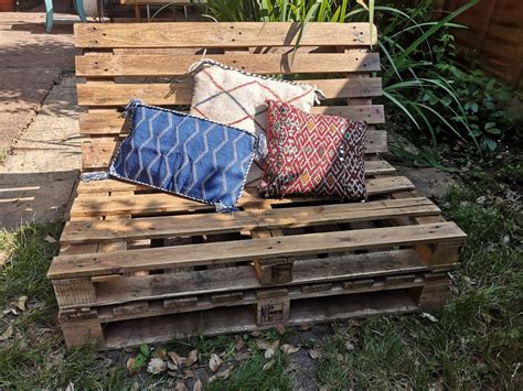 How to make a sofa & garden furniture with pallets!