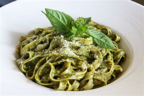 Fettuccine al Pesto-edited – La Gritta – Italian Restaurant