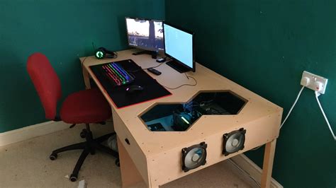 Diy Computer Desk Reddit / Ikea S Gaming Desk Setup Is The Best Desk Under 200 : When you want ...