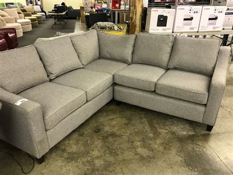 STYLUS LIGHT GREY SECTIONAL SOFA