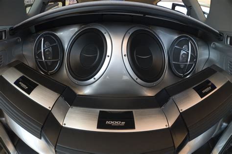 How to Choose the Best New Car Speakers