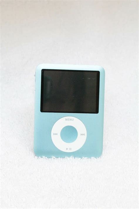 All Colors Free Ship Apple iPod Nano 3rd Generation All GB Sizes Tested ...