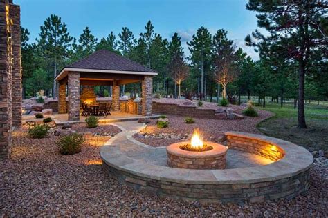 60 Backyard and Patio Fire Pit Ideas (Different Types with Photo Examples) - Home Stratosphere