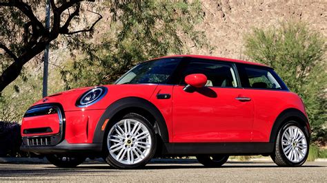 2023 Mini Cooper: Choosing the Right Trim - Autotrader