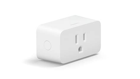 Philips Hue Smart Plug Review | PCMag