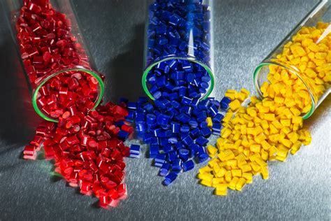 The Benefits of Consolidating Thermoset Resins in Plastic Injection Molding