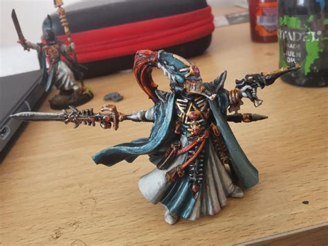 Almost done with my kitbashed Farseer what do we think? : r/Eldar