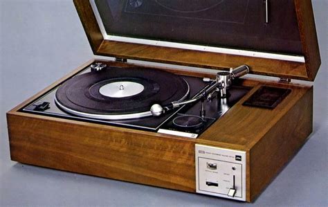 Toshiba SR-50 | hifi-wiki.com