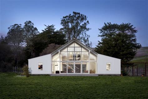 Contemporary Hupomone Ranch Design Project By Turnbull, Griffin, Haesloop Architects | Barn ...