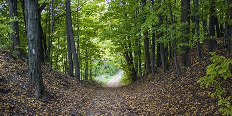 Hiking by Region - Ontario Hiking