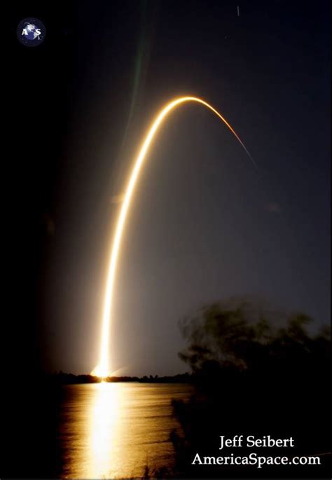 Stunning Imagery Shows 1st Nighttime Falcon 9 Launch off Pad 39A; EchoStar XXIII Photo/Video ...