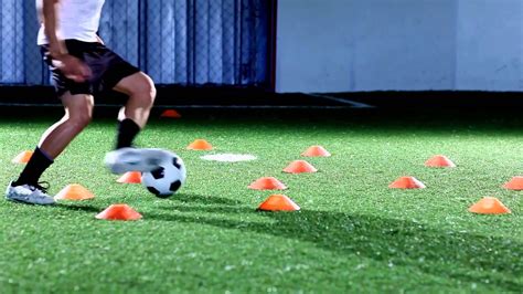 Best Soccer Footwork Drills You Can Do Without a Ball | Cleats