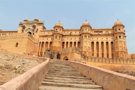 Touring the Forts and Palaces in Jaipur, India's Pink City