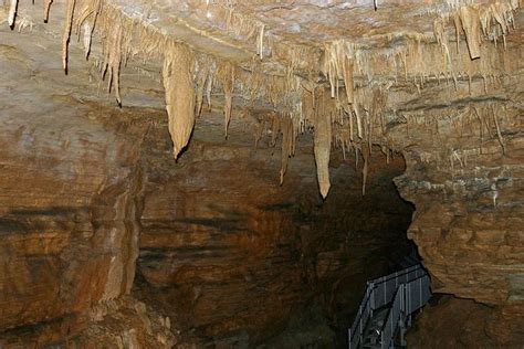 Wyandotte Caves | Natural landmarks, State forest, Ohio river