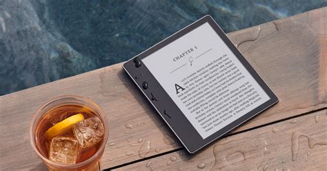 Amazon's Waterproof Kindle Oasis Lets You Read Anywhere | Culturecrit