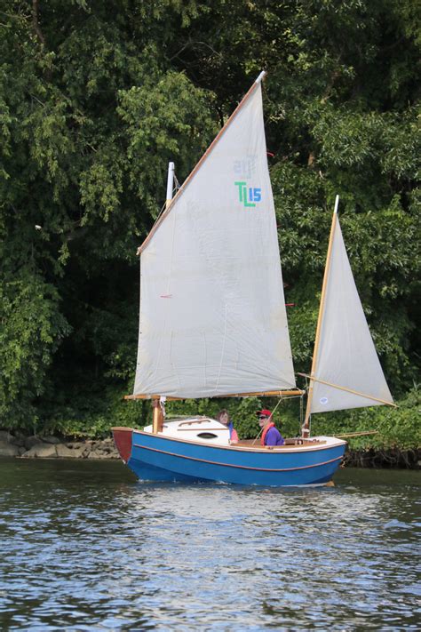 15' Sailing Dinghy - Small Boats Magazine