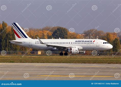 F-HEPJ Air France Airbus A320-200 Aircraft Landing on the Runway of Borispol International ...