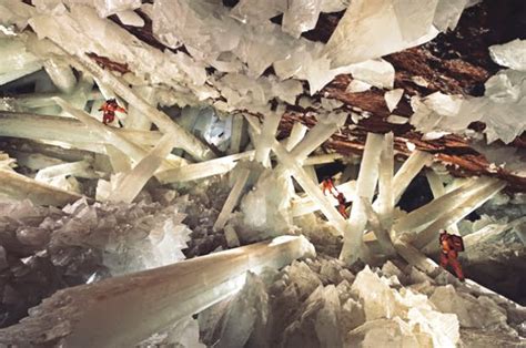 Giant Cave Crystals in Mexico : r/interestingasfuck