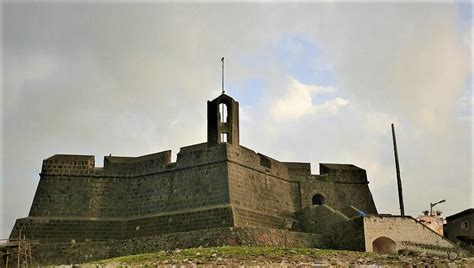 Worli Fort Mumbai, History, Timings, Entry Fee, Location